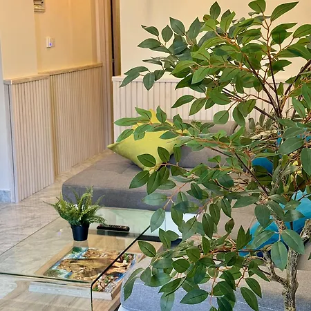 Dub House بافوس