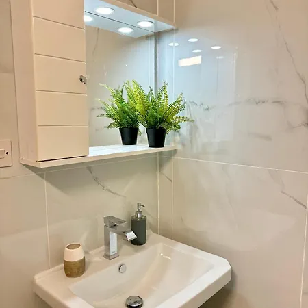 Apartment Dub House Paphos