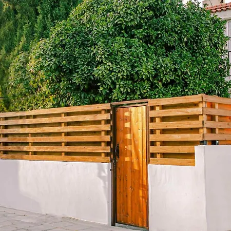 Apartament Dub House